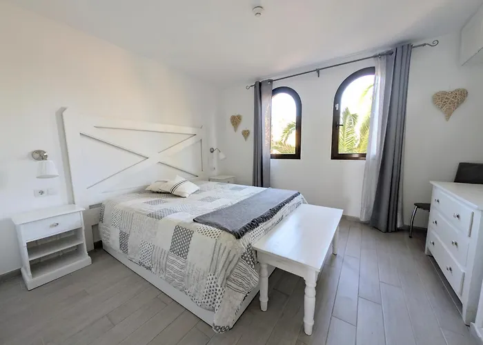 Casa Miro * 科拉雷侯